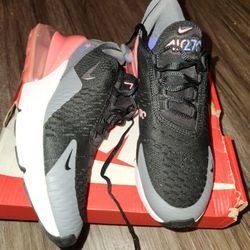 Nike Air Max 270