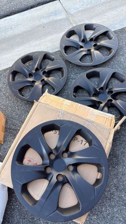 Hubcaps 17" rav4 19-25