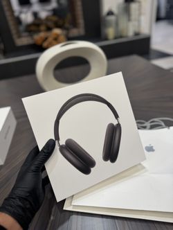 Apple Airpods Max *Black and Midnight Black*