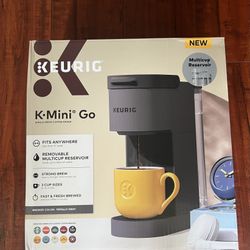  KEURIG- Coffee Maker - Black
