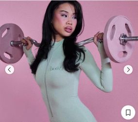 Body by raven BRAND NEW