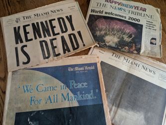 Five collector newspapers