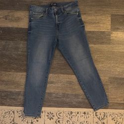 Gap Skinny Jeans - Medium Wash