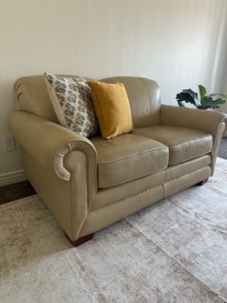 Small sofa couch, off-white/ivory