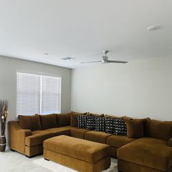 Living Room Sectiona