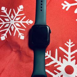 Apple Watch Series 7-  45mm