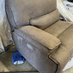 Recliner 