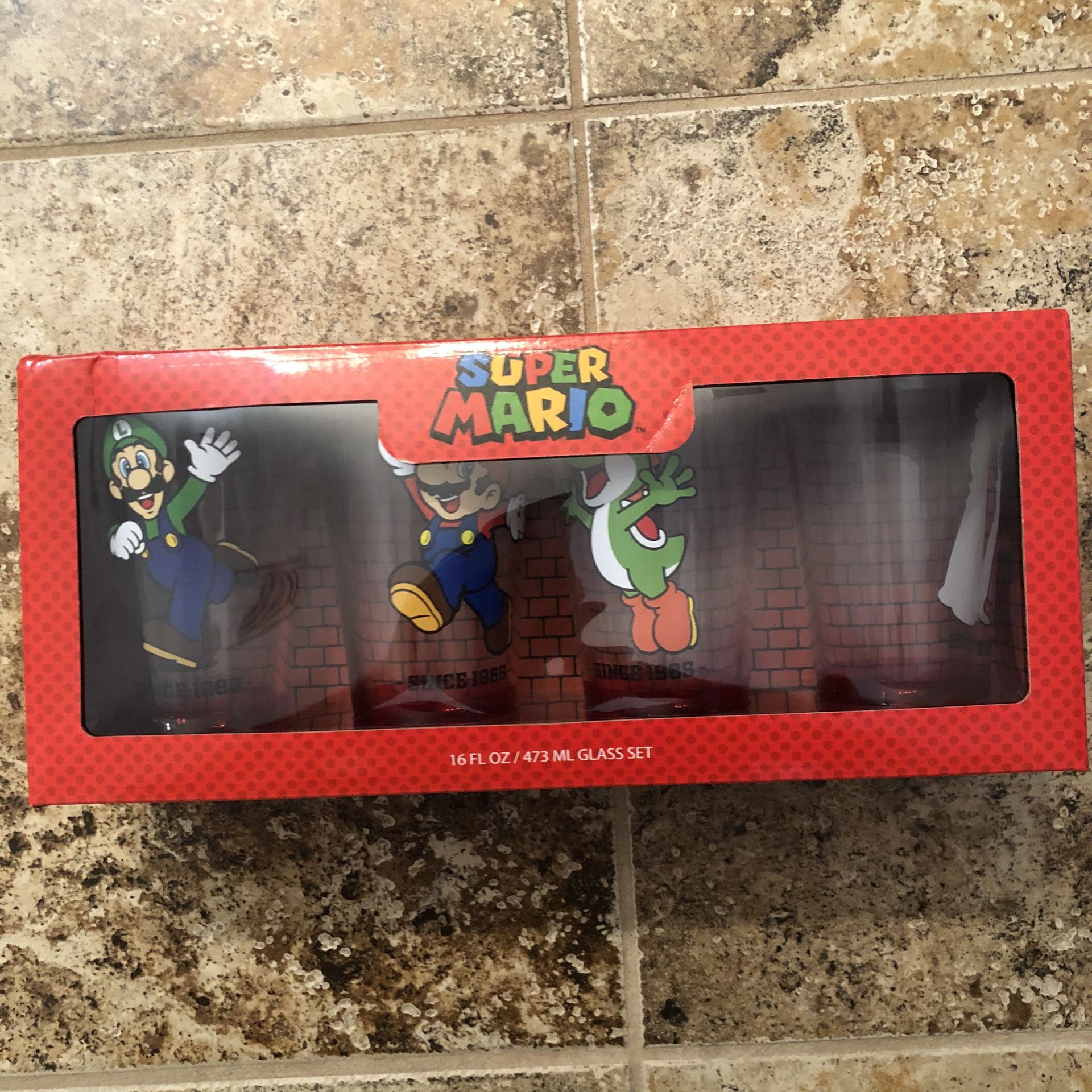 Super Mario Collectible Glass Set NEW