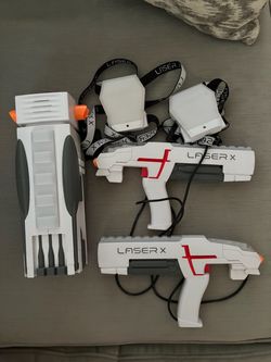 Laser tag toy