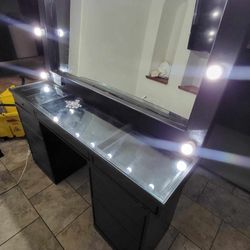 Women VANITY 