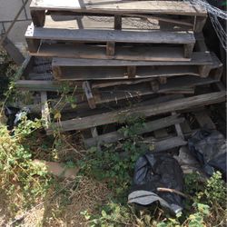 wodden pallets $2.00 ea