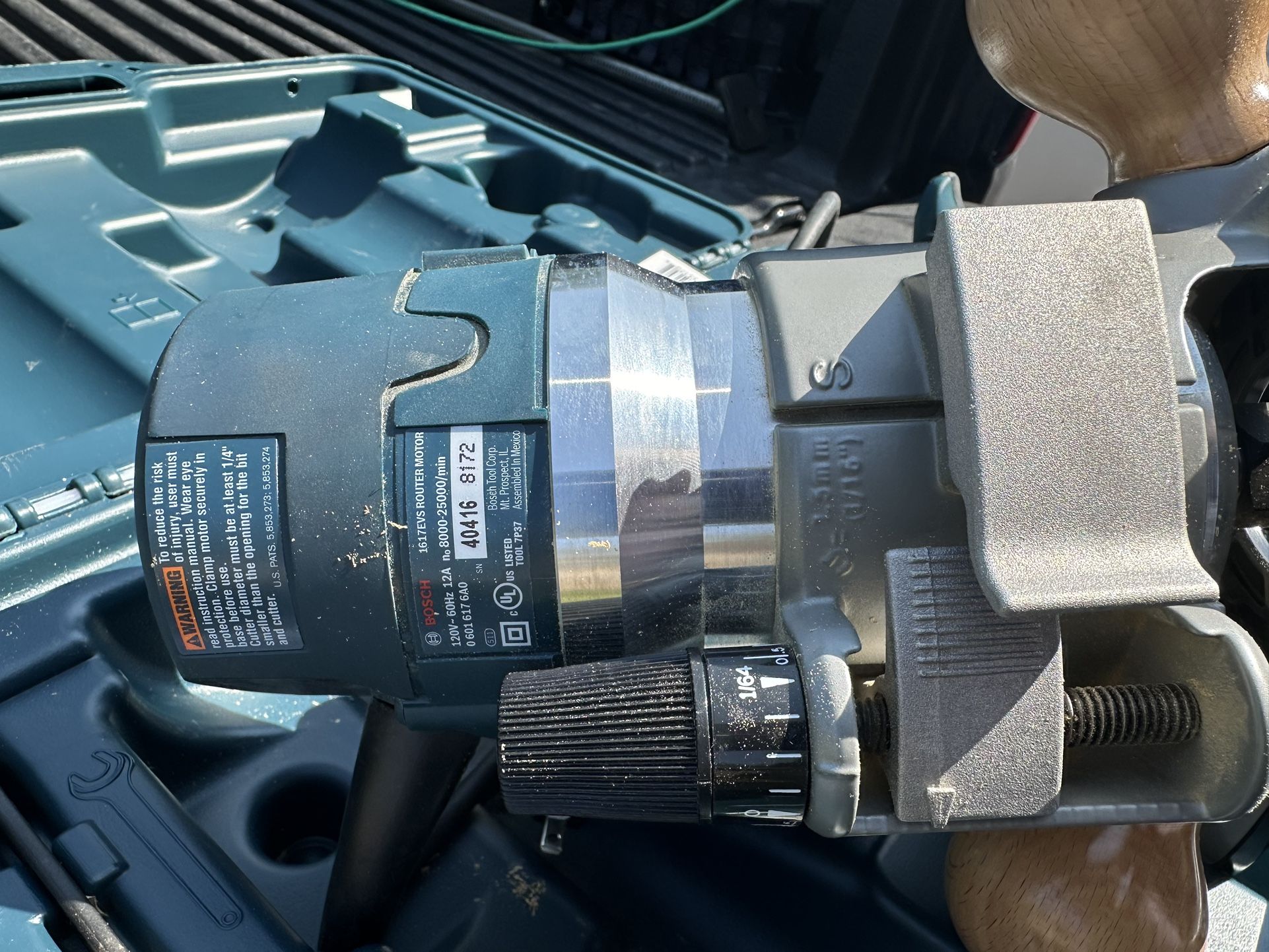 Bosch Model 1617EVSPK Router
