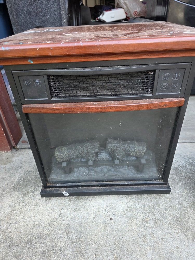 Fire Place Heater Works Great Has Remote