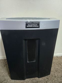 Fellowes Paper Shredder