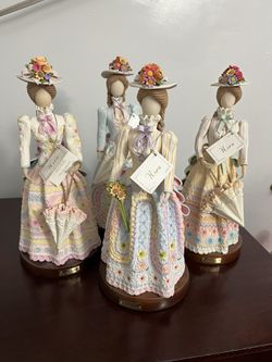 Nora Faceless Porcelain Dolls