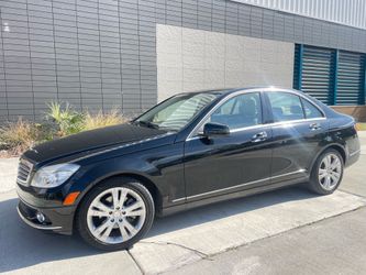 2011 Mercedes-Benz C-Class C 300 Luxury 4MATIC
