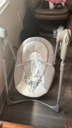 Baby swing