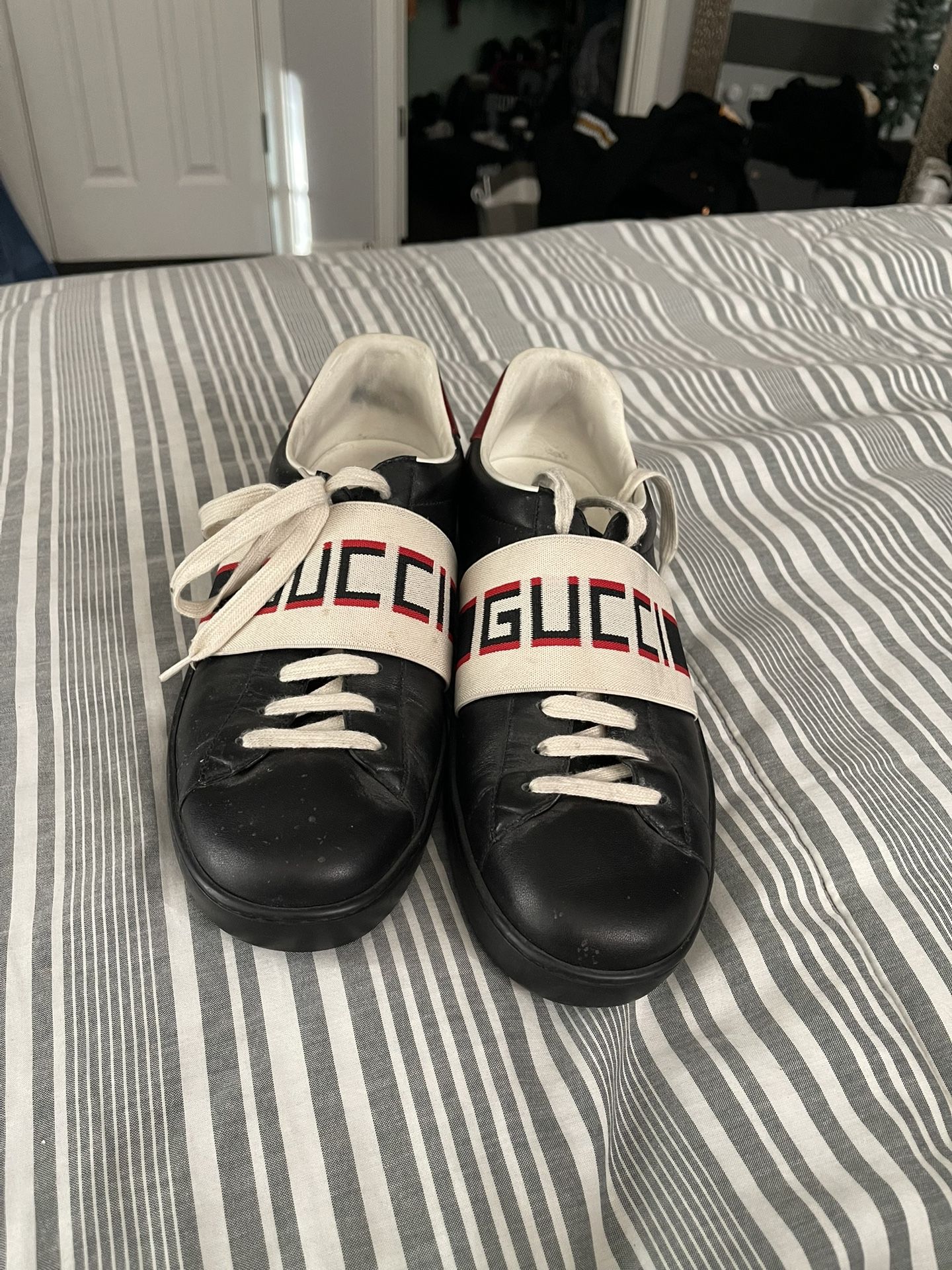 gucci ace stripe black