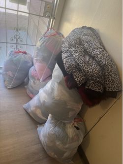 Selling the Bundle together of woman clothes size :medium , large and some XL...