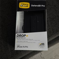 iPhone 14 Pro Otterbox Defender Pro Case