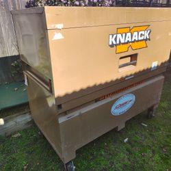 Knaack 89 StorageMaster Piano Box