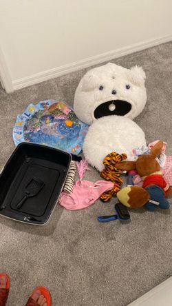 Cat bed and litter box