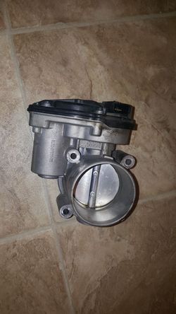 2010 Mercury Milan Throttle Body