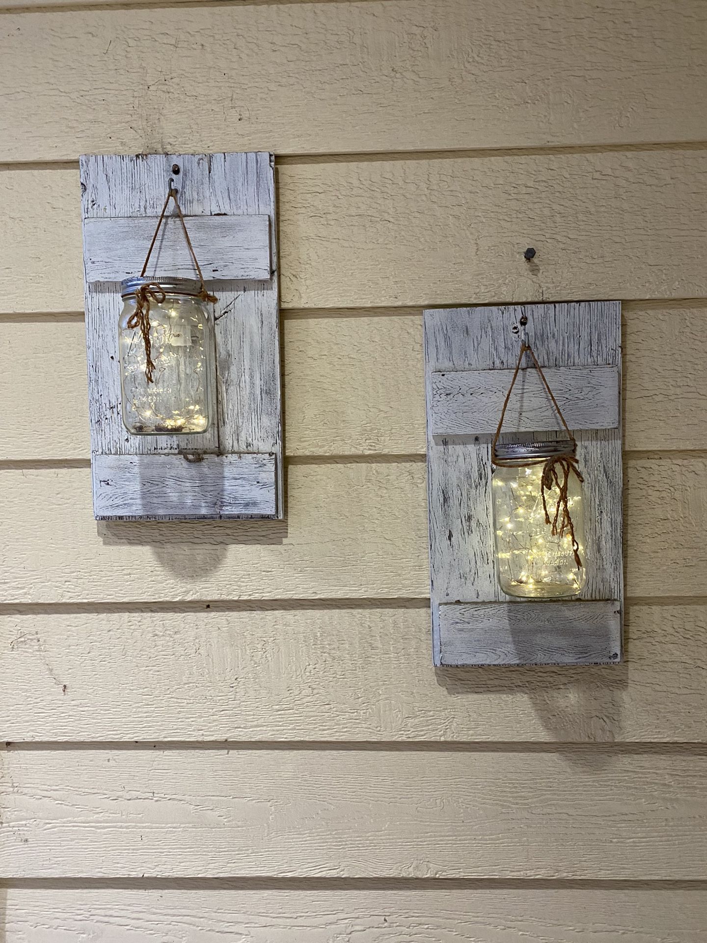 2 Wood Lantern Holders With Lights 