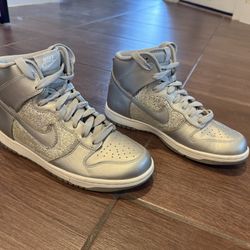 Nike Sneakers 