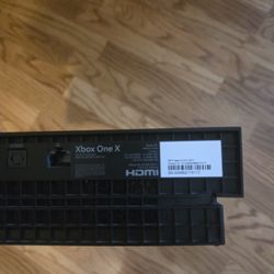 XBOX ONE X (READ DETAILS)