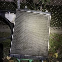 2020 Tacoma V6 Stock Radiator 