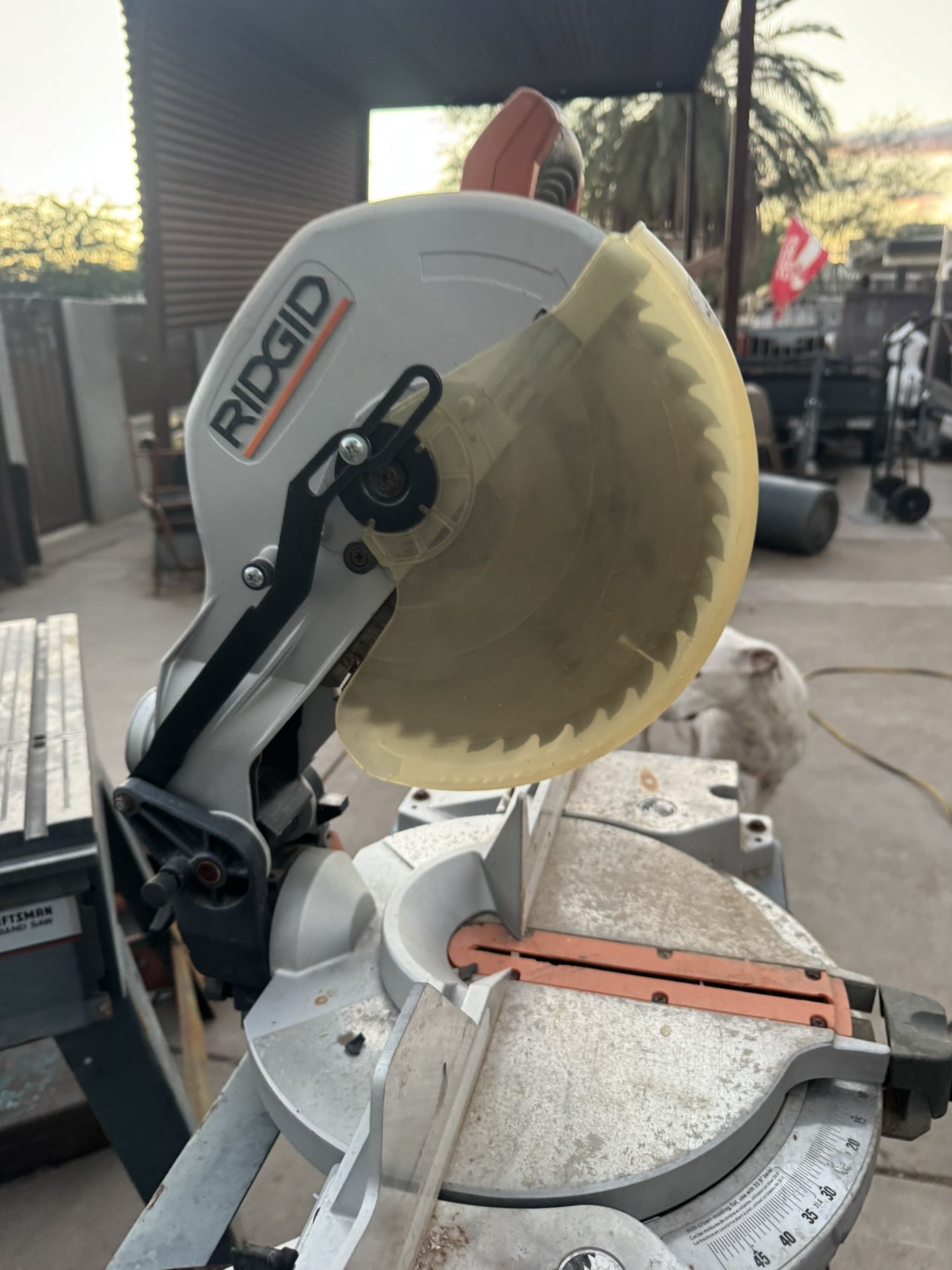Miter/chop Saw