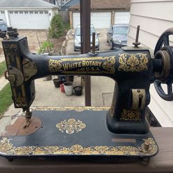 Antique White Rotary Sewing Machine circa 1913 (FR(contact info removed)) Black Ornate Design
