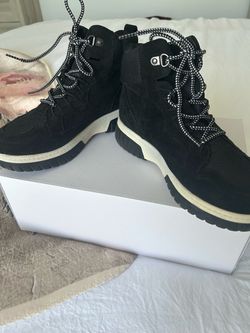 Sonoma Woman’s Boots size 7.5