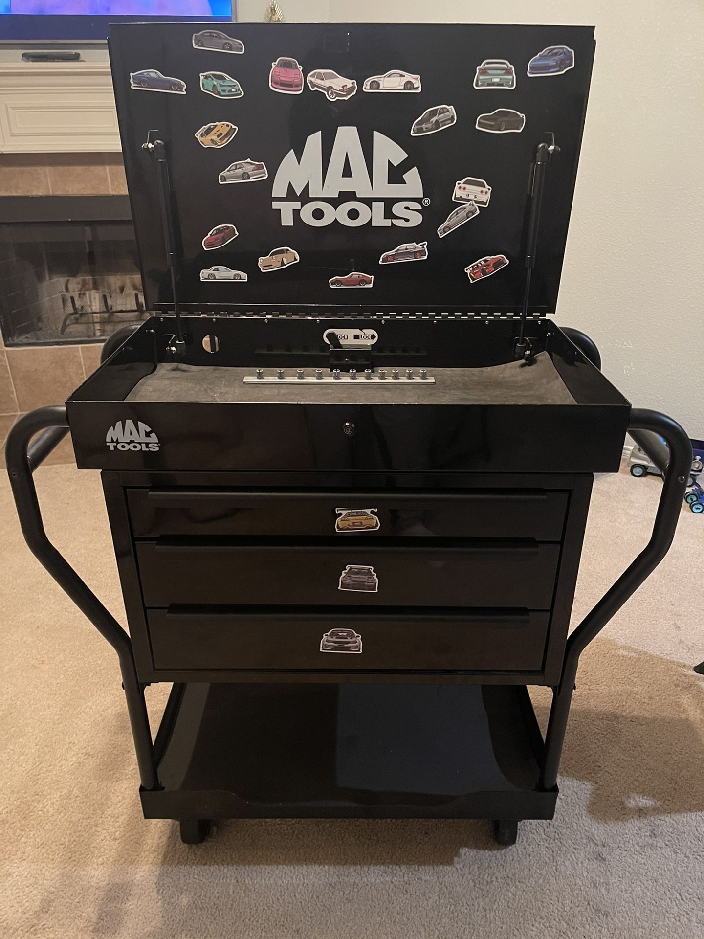 Mac Tool Box FOR SALE
