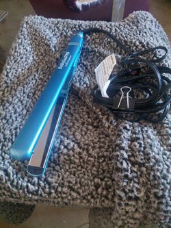 BaBylissPRO Nano Titanium 1" Ultra-Thin Flat Iron Hair Straightener - Blue