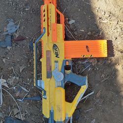 Nerf Stampede Gun With One Clip Read Details Below