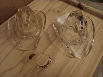 2 glass Aladdin Cowboy Hats