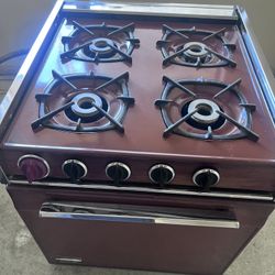 Magic Chef  stove old school