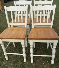Set of 4 Farmhouse Counter Height Stools / Bar Stools