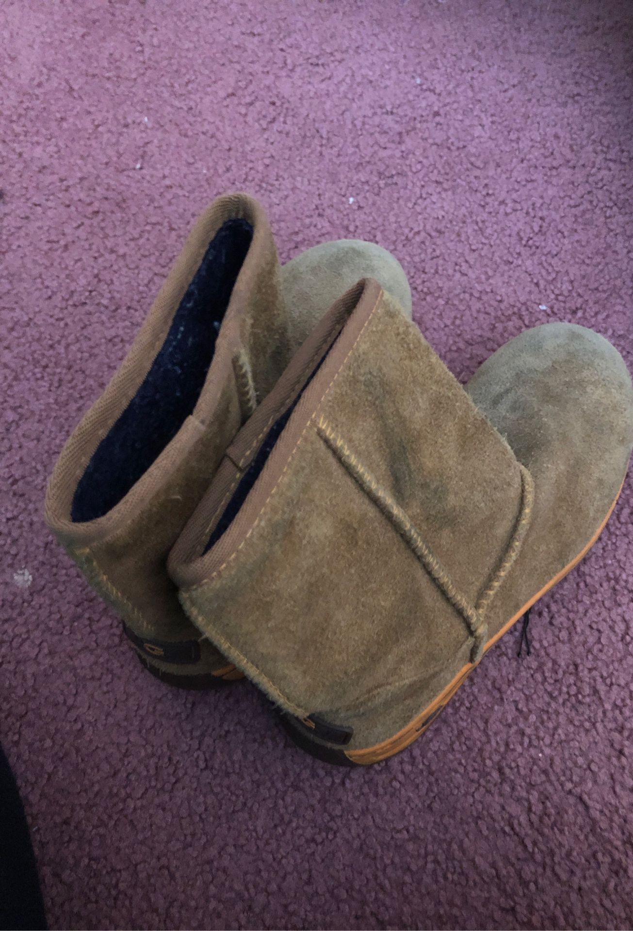 Ugg boots size 1 for girls