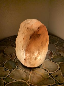 Himilayan Salt Lamp with LED bulb