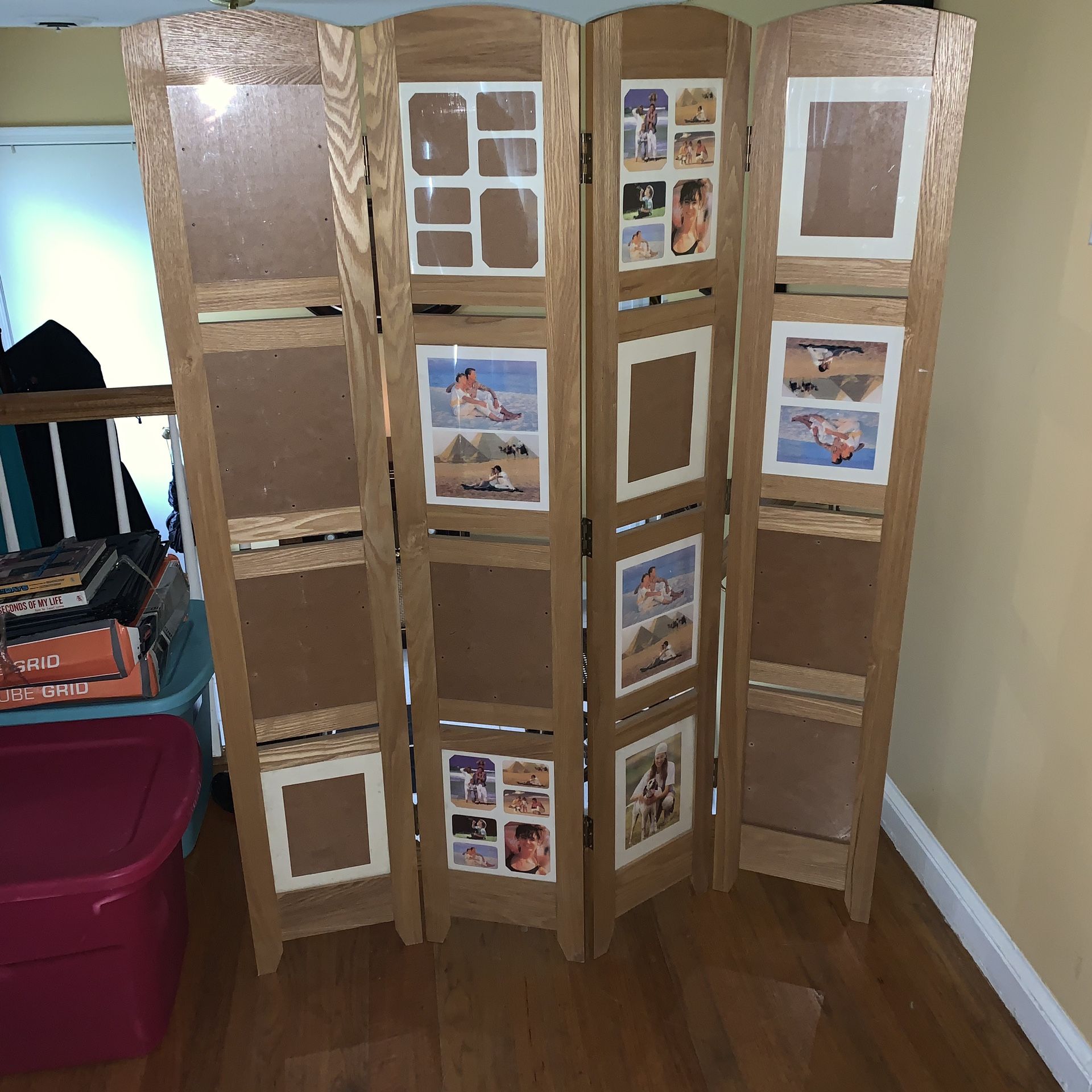 4 Panel Photo Screen Room Divider with Frames.