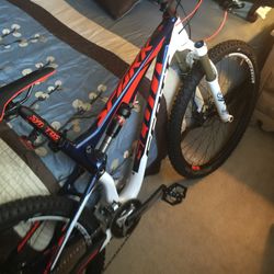 Scott Spark 730 Mountain Bike