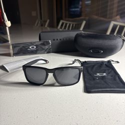 Oakley sunglasses