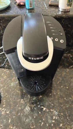 KEURIG Pod coffee maker