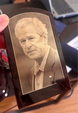 Presidential collectible desk stone crystal plaque George Bush