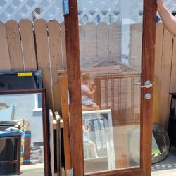  Front Door De  Madera Solida Con Manija Nueva