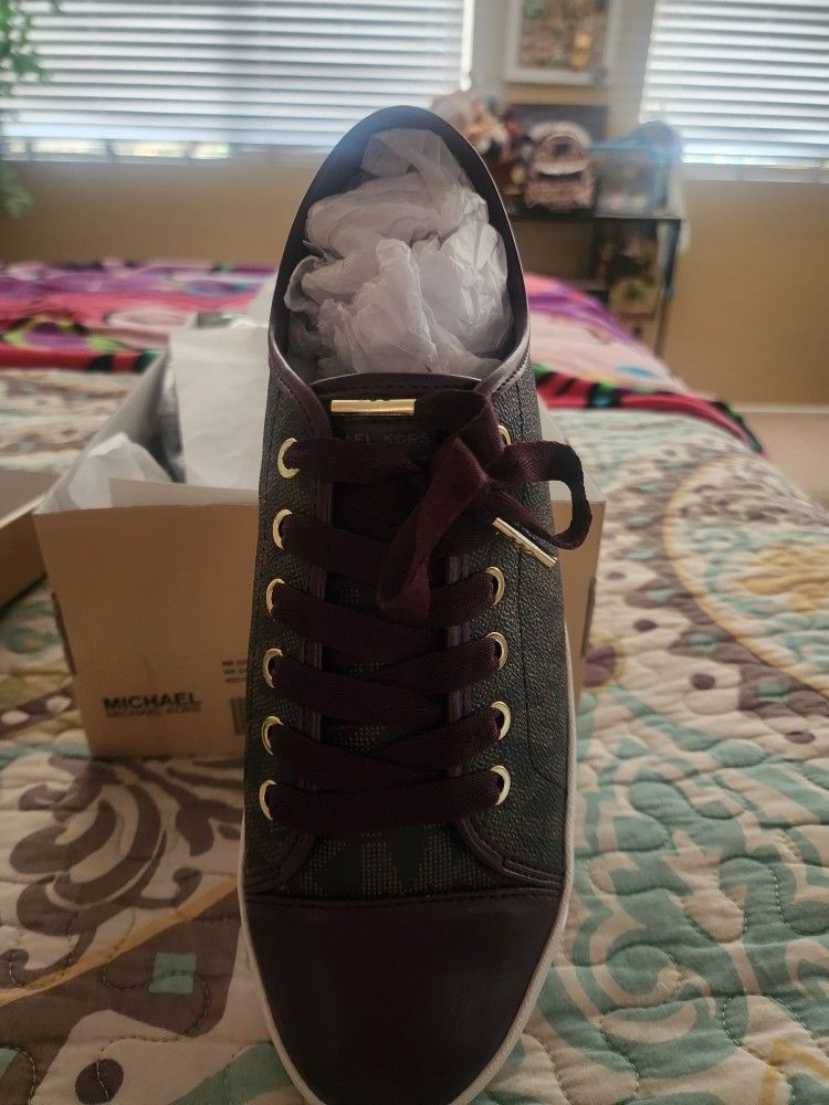 Muchael Kors Shoes New