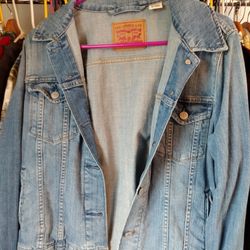 Women's Levi Jacket